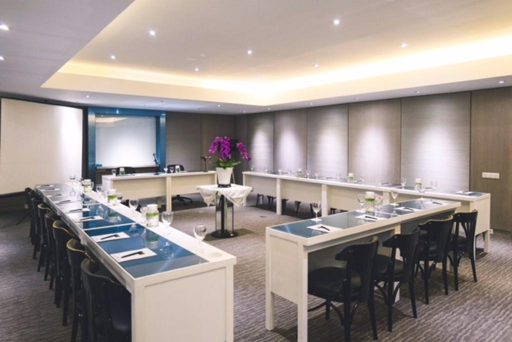 Geulis Boutique Hotel Μπαντούνγκ Εξωτερικό φωτογραφία