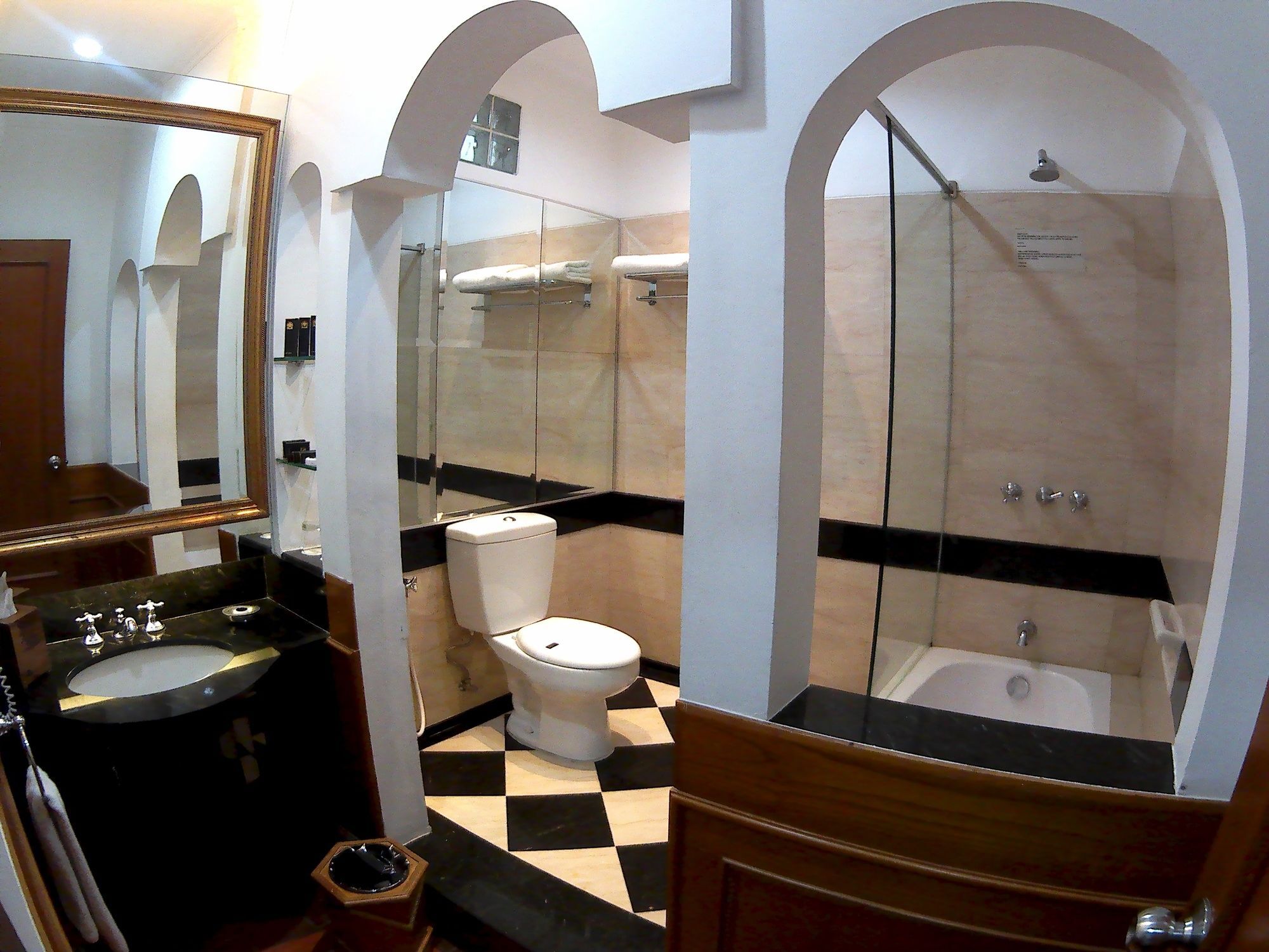 Geulis Boutique Hotel Μπαντούνγκ Εξωτερικό φωτογραφία